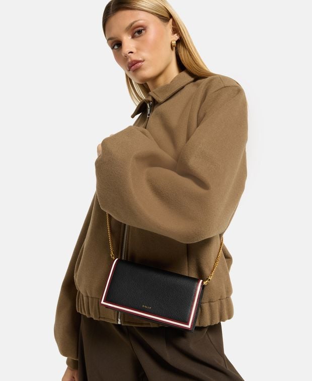 Bally Wallet with shoulder strap Code