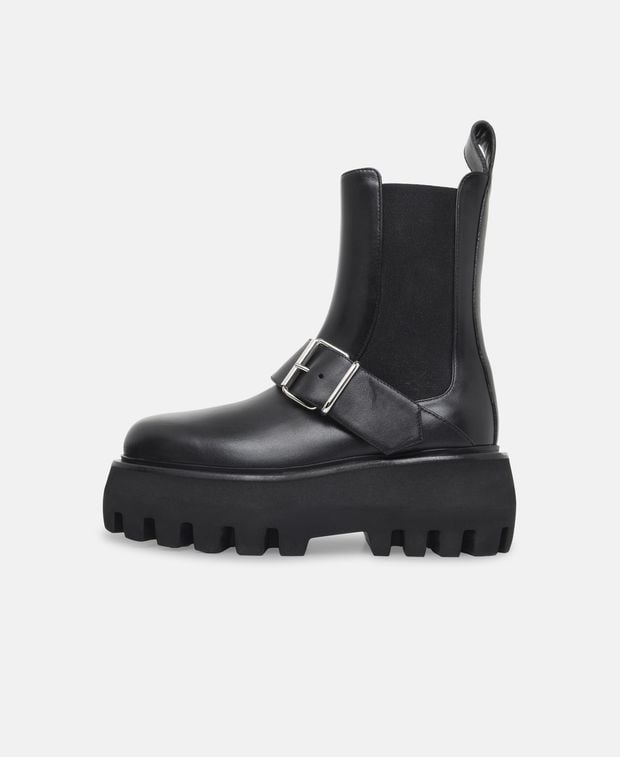 Alexander McQueen Chelsea boots