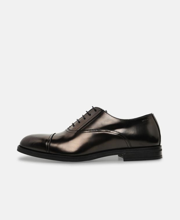 Stuart Weitzman Oxfords Club Classic