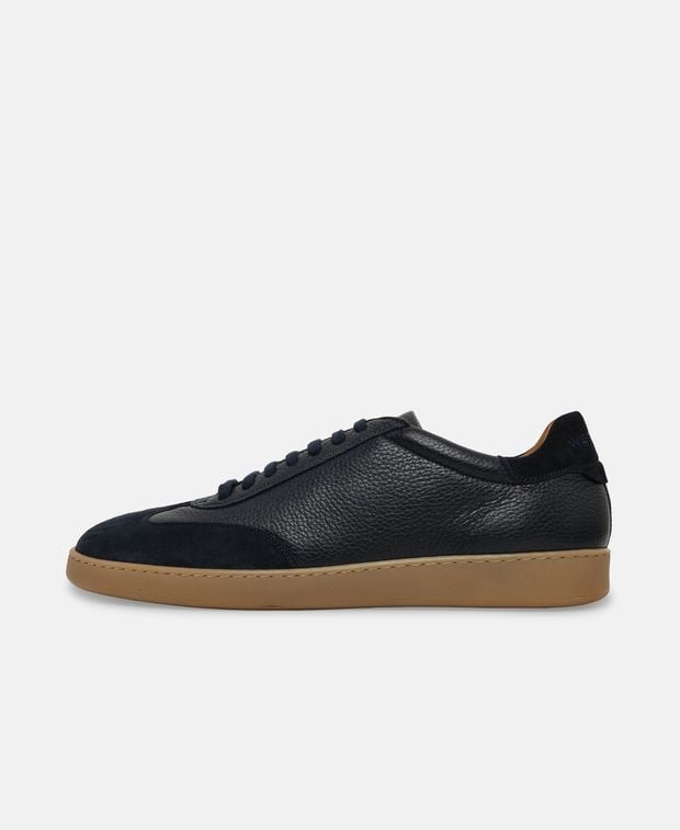 Stuart Weitzman Sneakers Banner