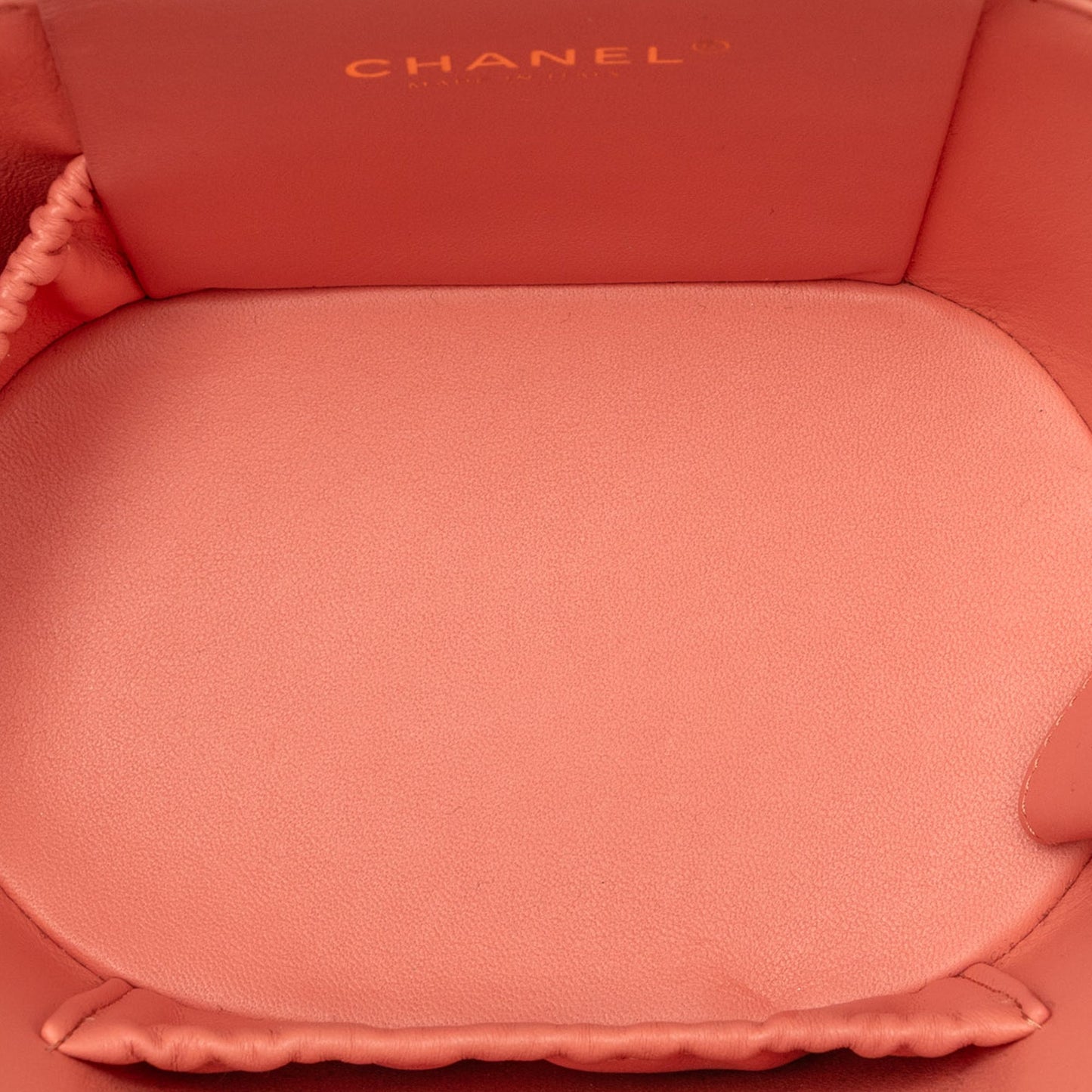 Quilted Patent Afternoon Tea Vanity Case with Chain