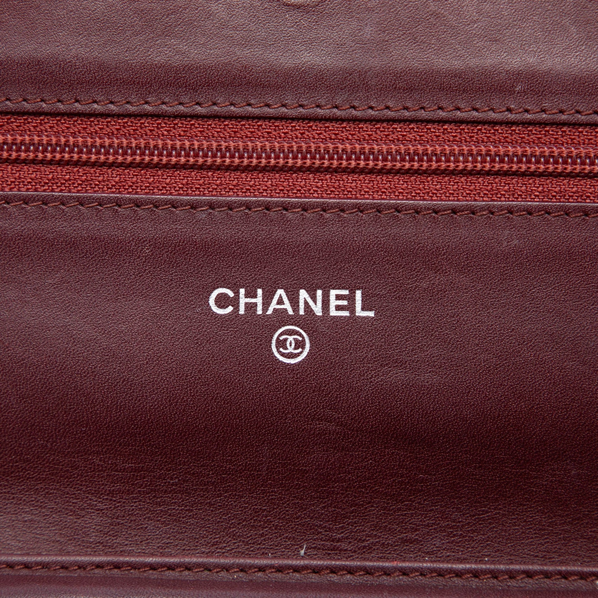 Chanel CC Caviar Wallet On Chain