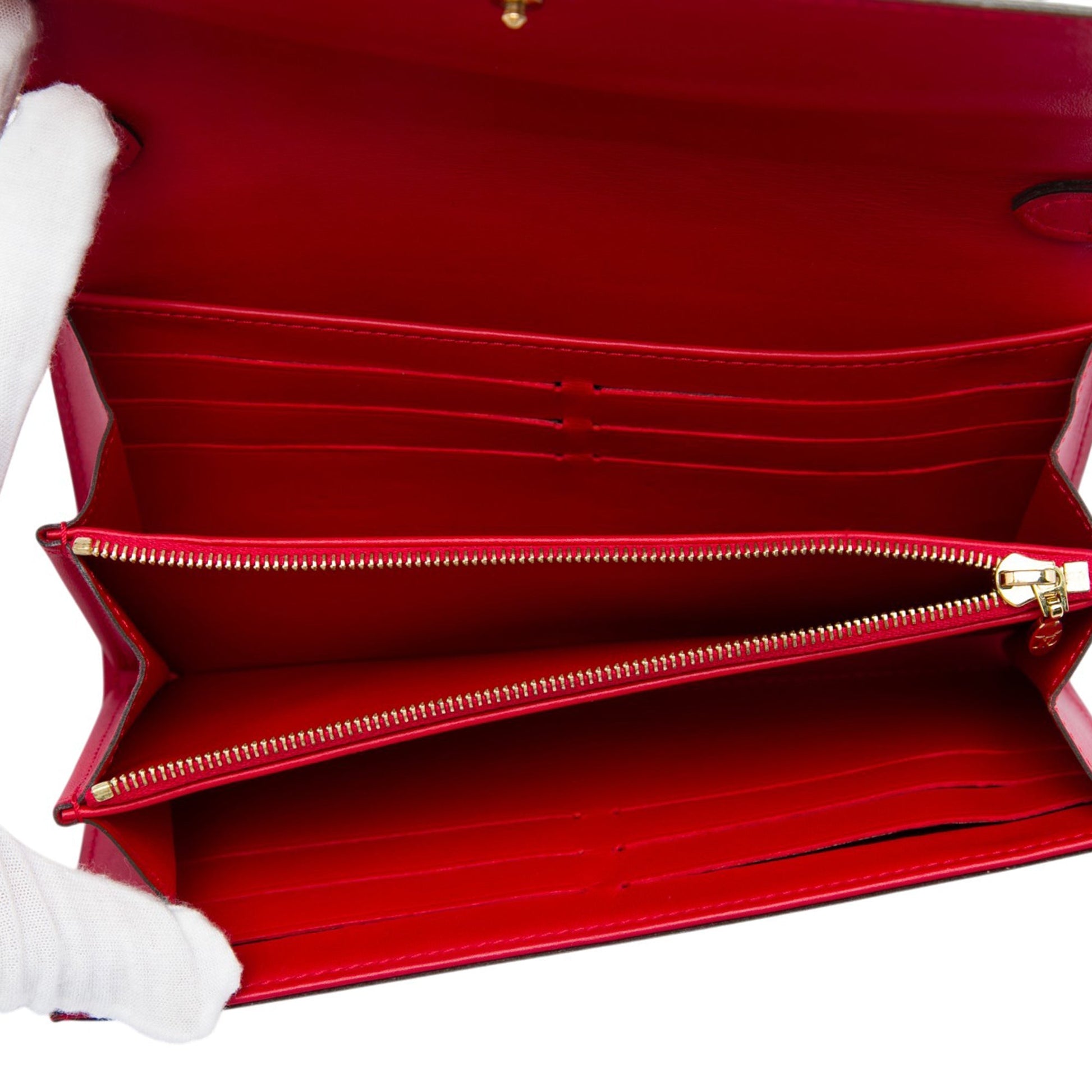 Louis Vuitton Monogram Vernis Chain Wallet