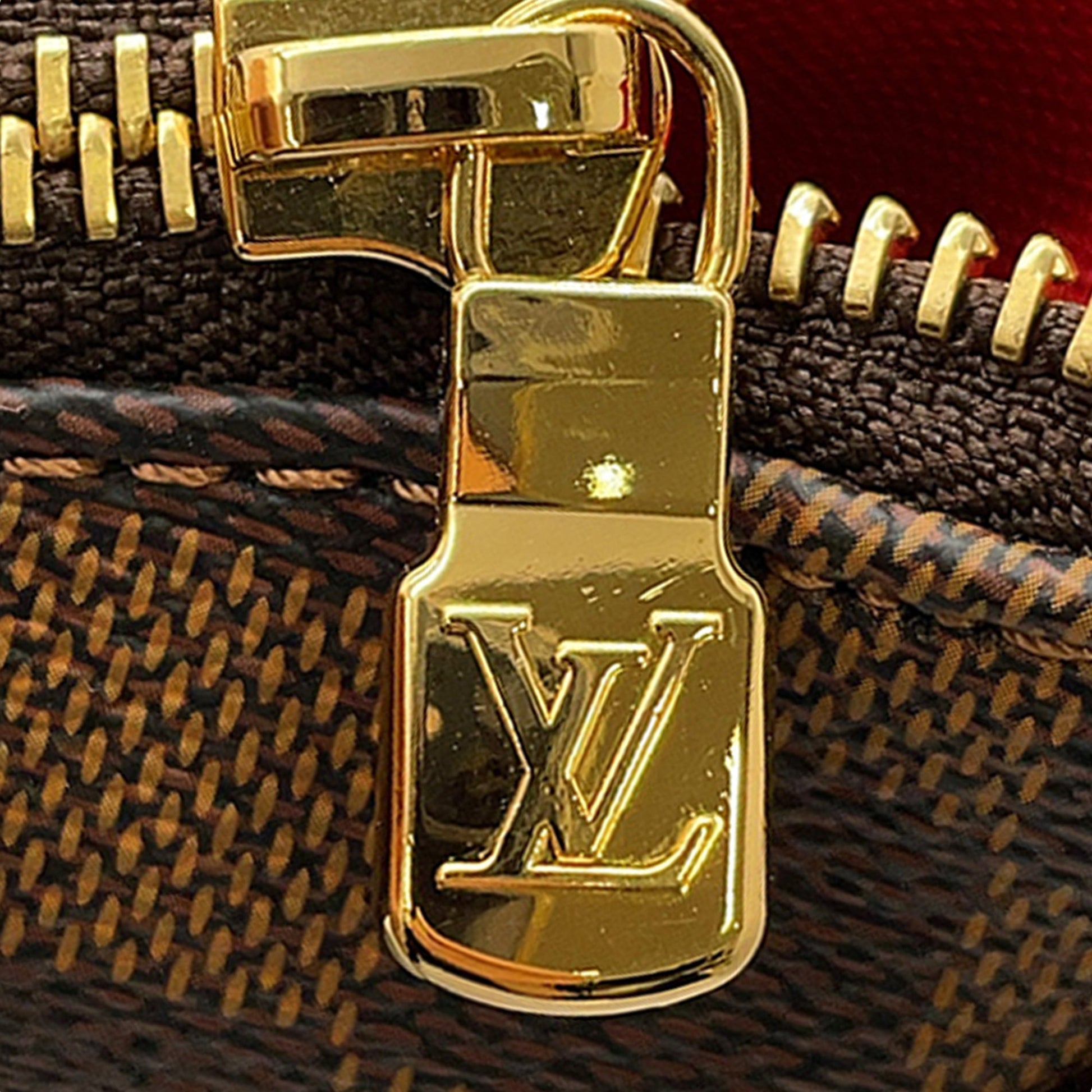 Louis Vuitton Damier Ebene Bloomsbury GM