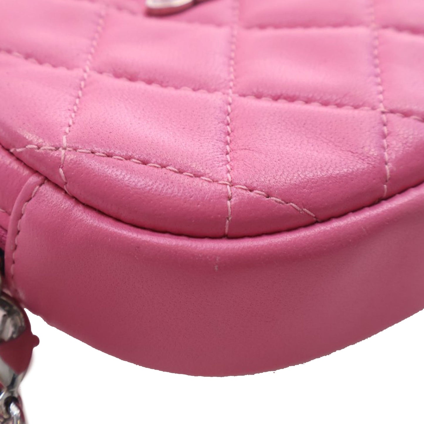 Chanel CC Quilted Lambskin Zip Around Coin Pouch with Chain