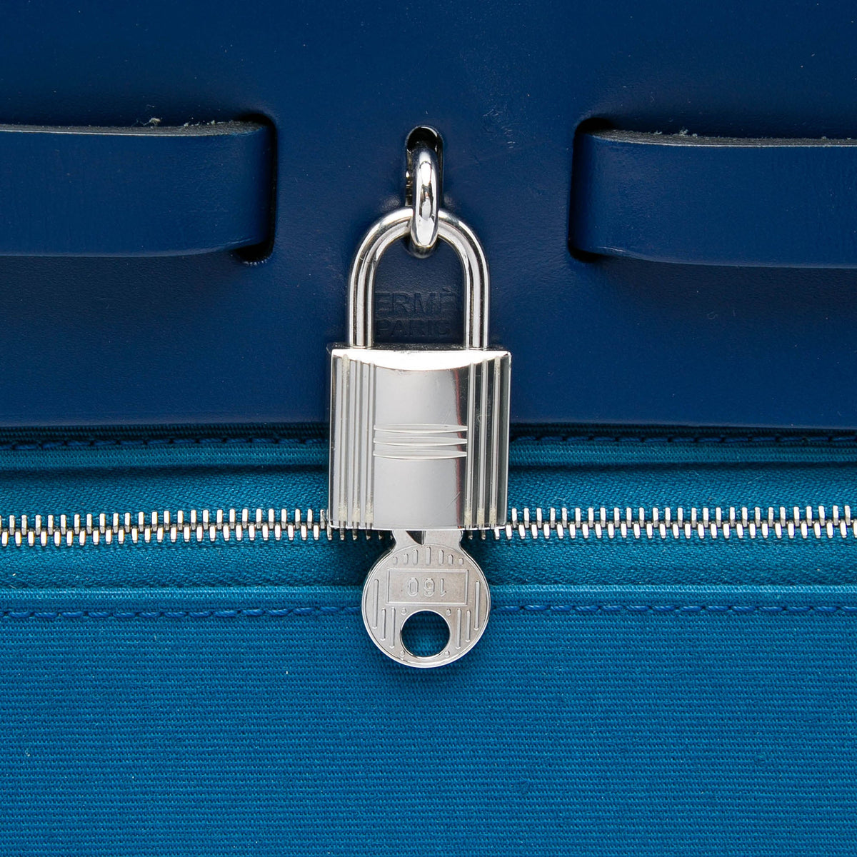 Hermès Toile Herbag Zip Retourne Verso 31 — Blue