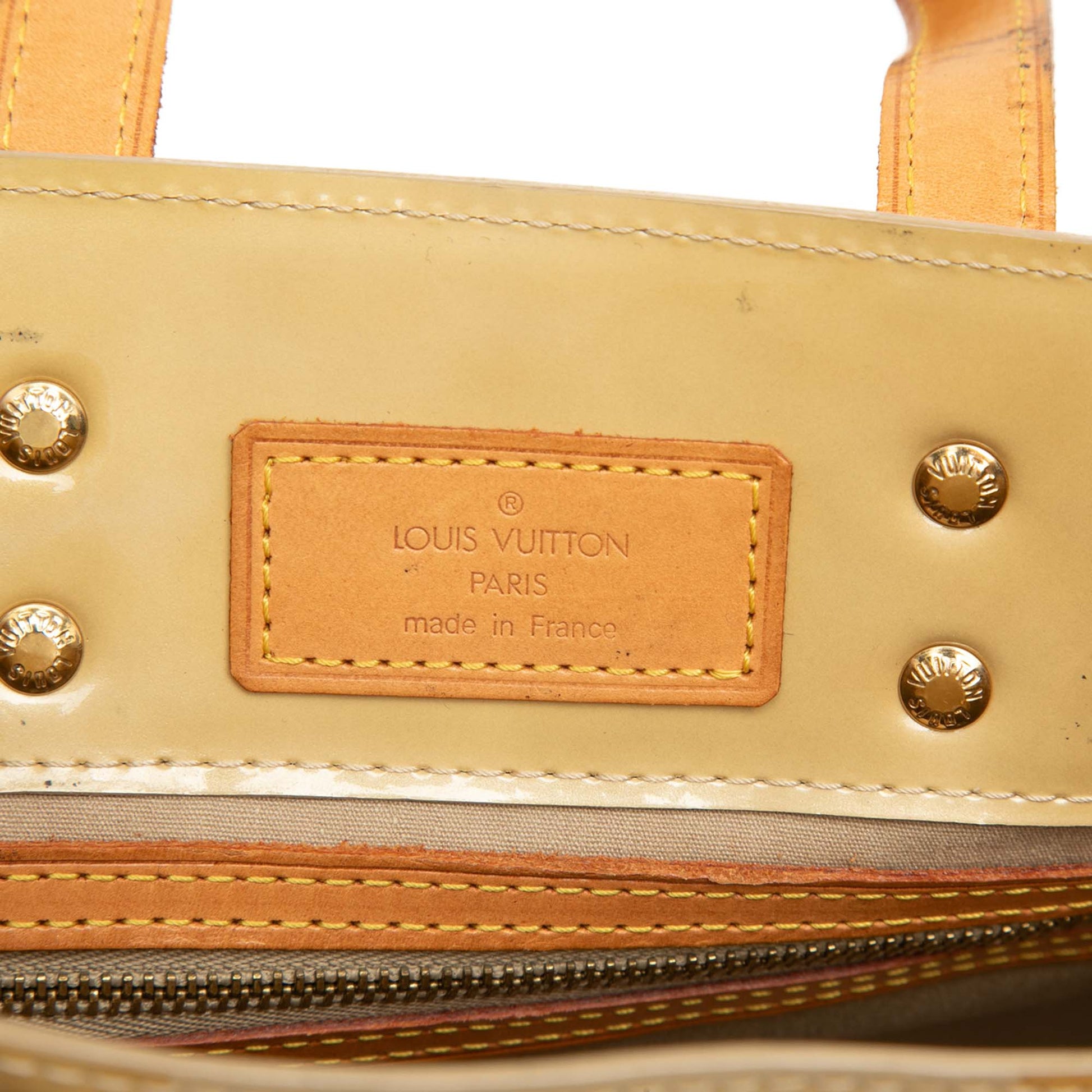 Louis Vuitton Monogram Vernis Reade PM
