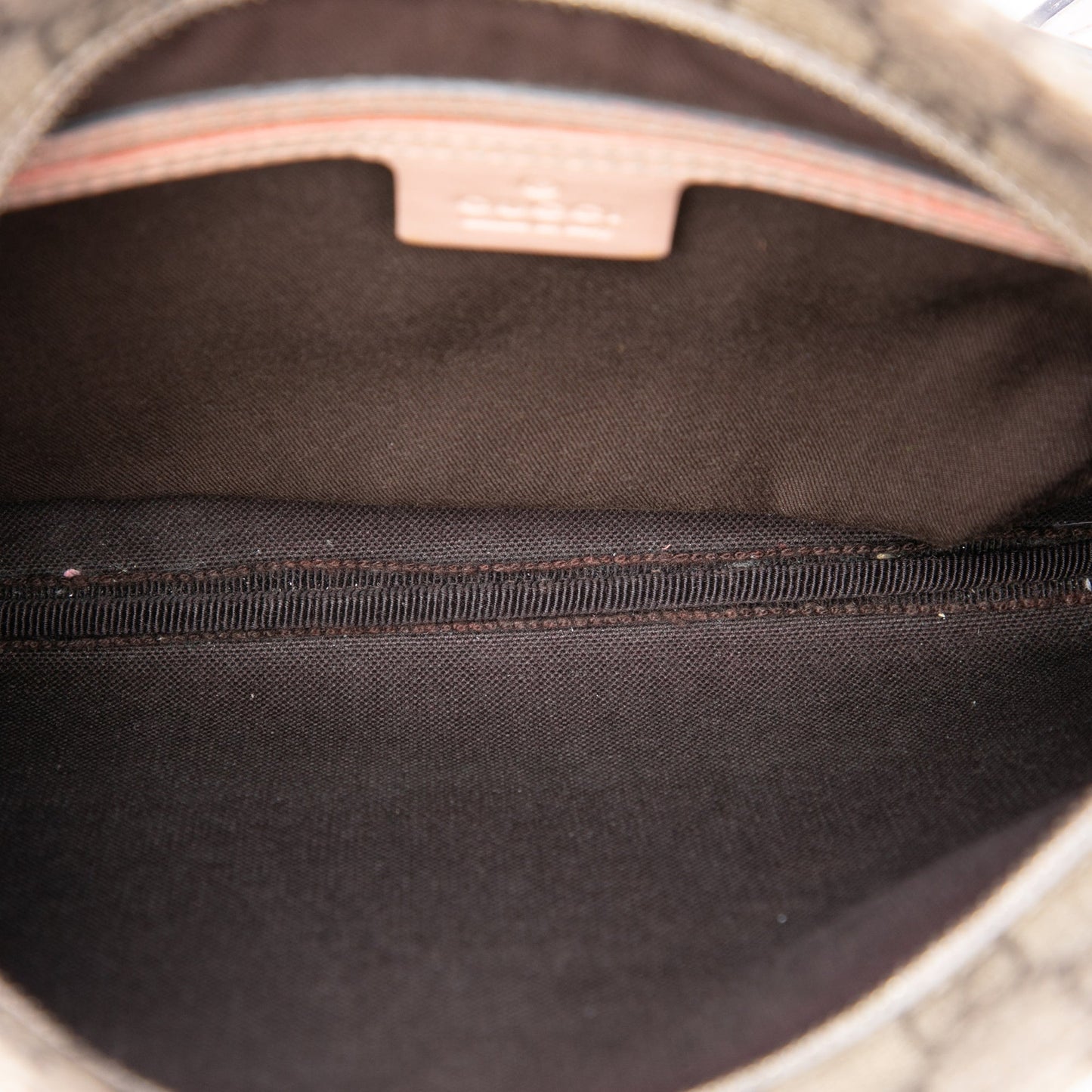 Gucci GG Supreme Crossbody