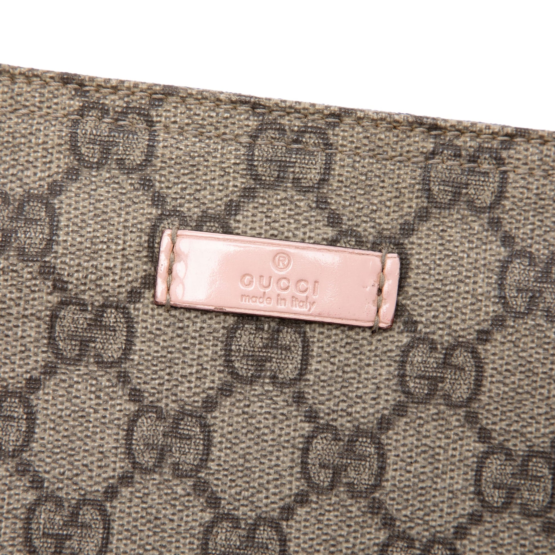Gucci GG Supreme Crossbody