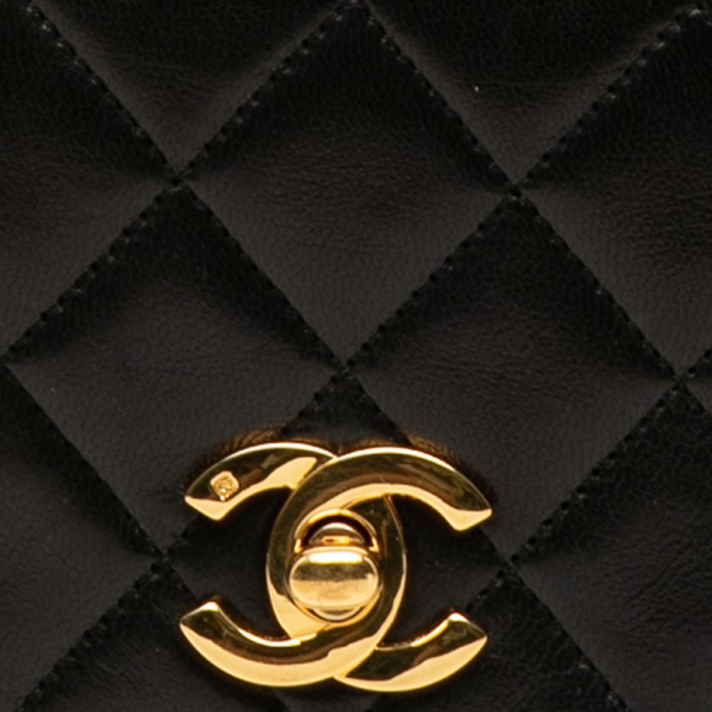 Medium Quilted Lambskin Full Flap