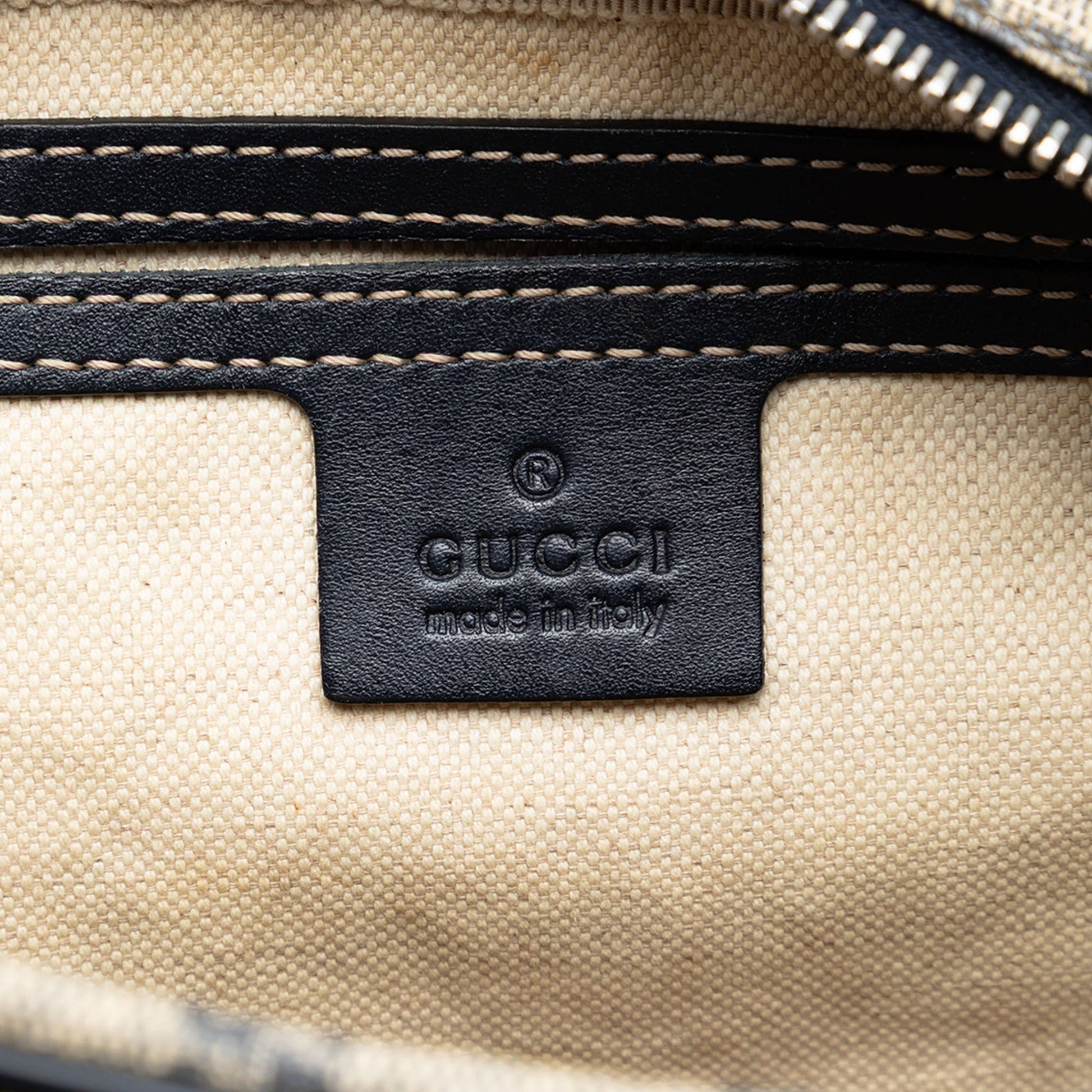 Gucci GG Supreme Crossbody