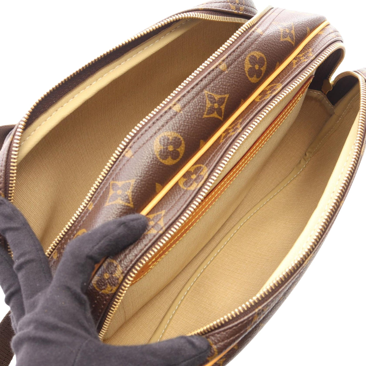 Louis Vuitton Monogram Reporter PM