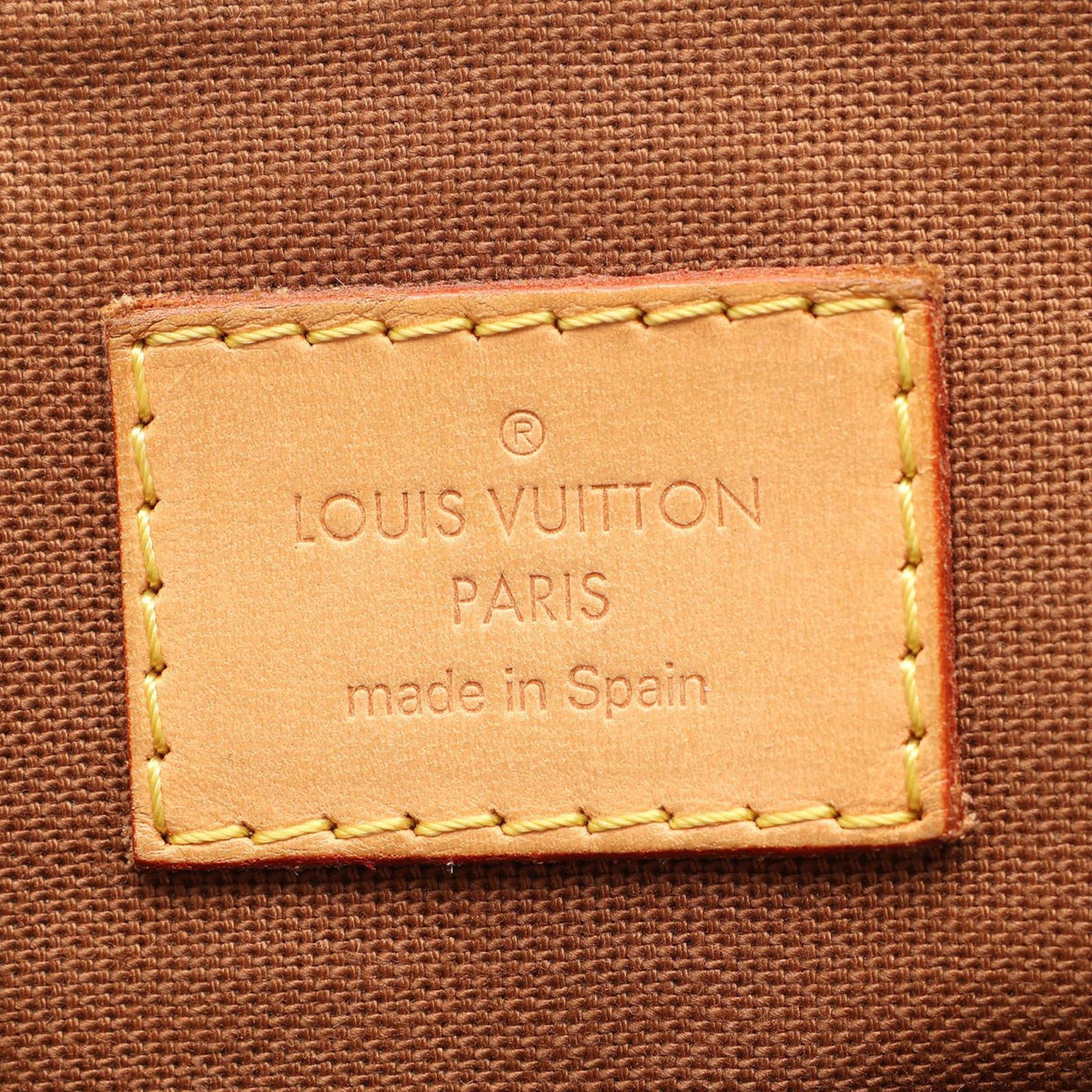 Louis Vuitton Monogram Beaubourg Messenger MM