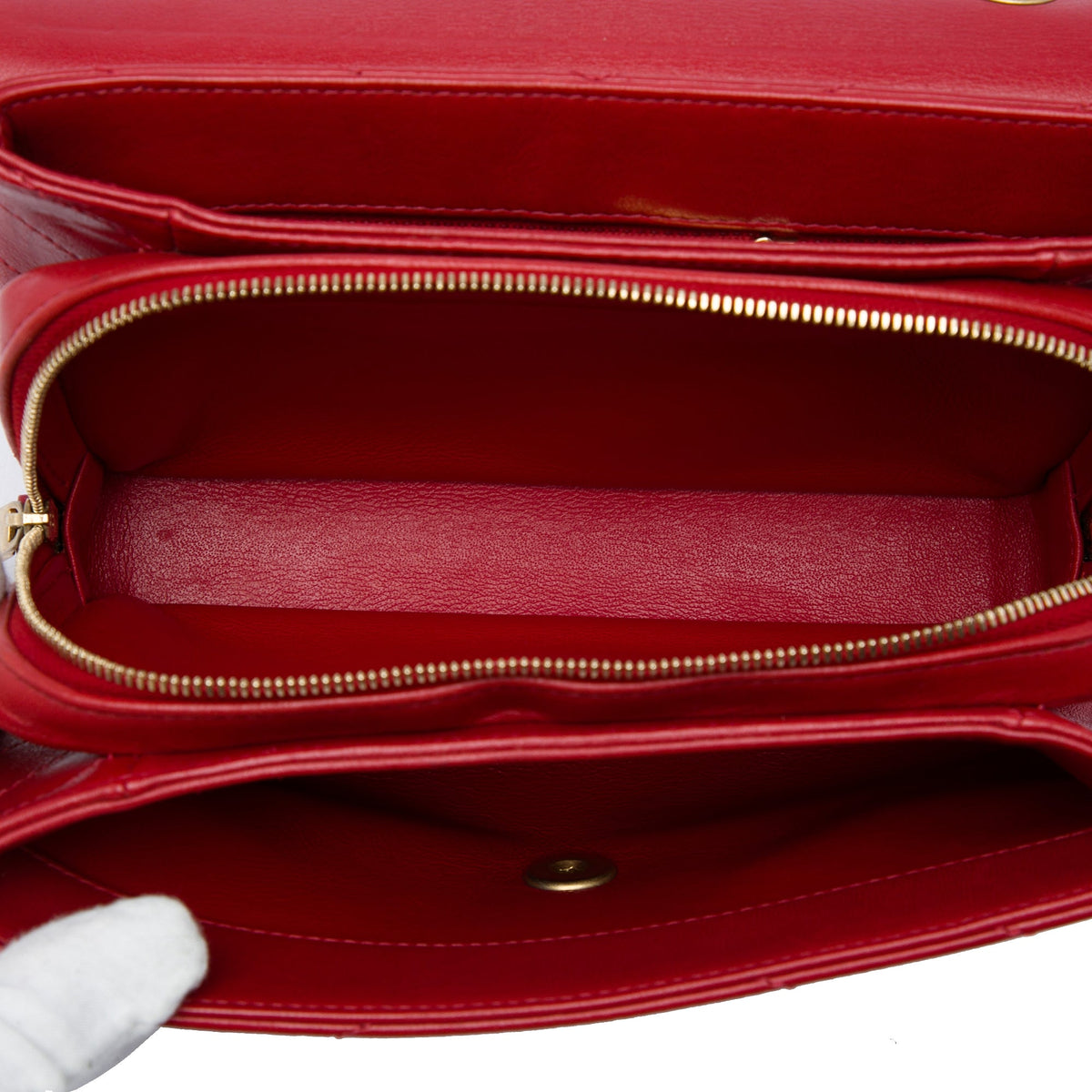 Chanel Small Chevron Lambskin Stitched Envelope Flap — Red