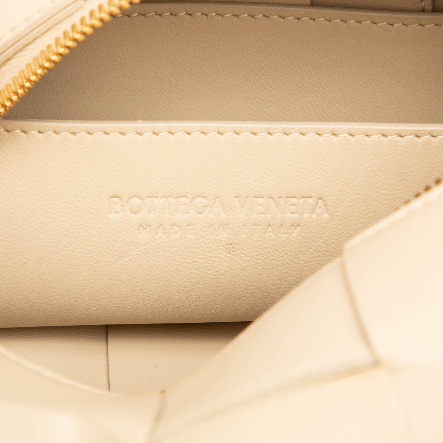 Bottega Veneta Small Nappa Intrecciato Brick Cassette