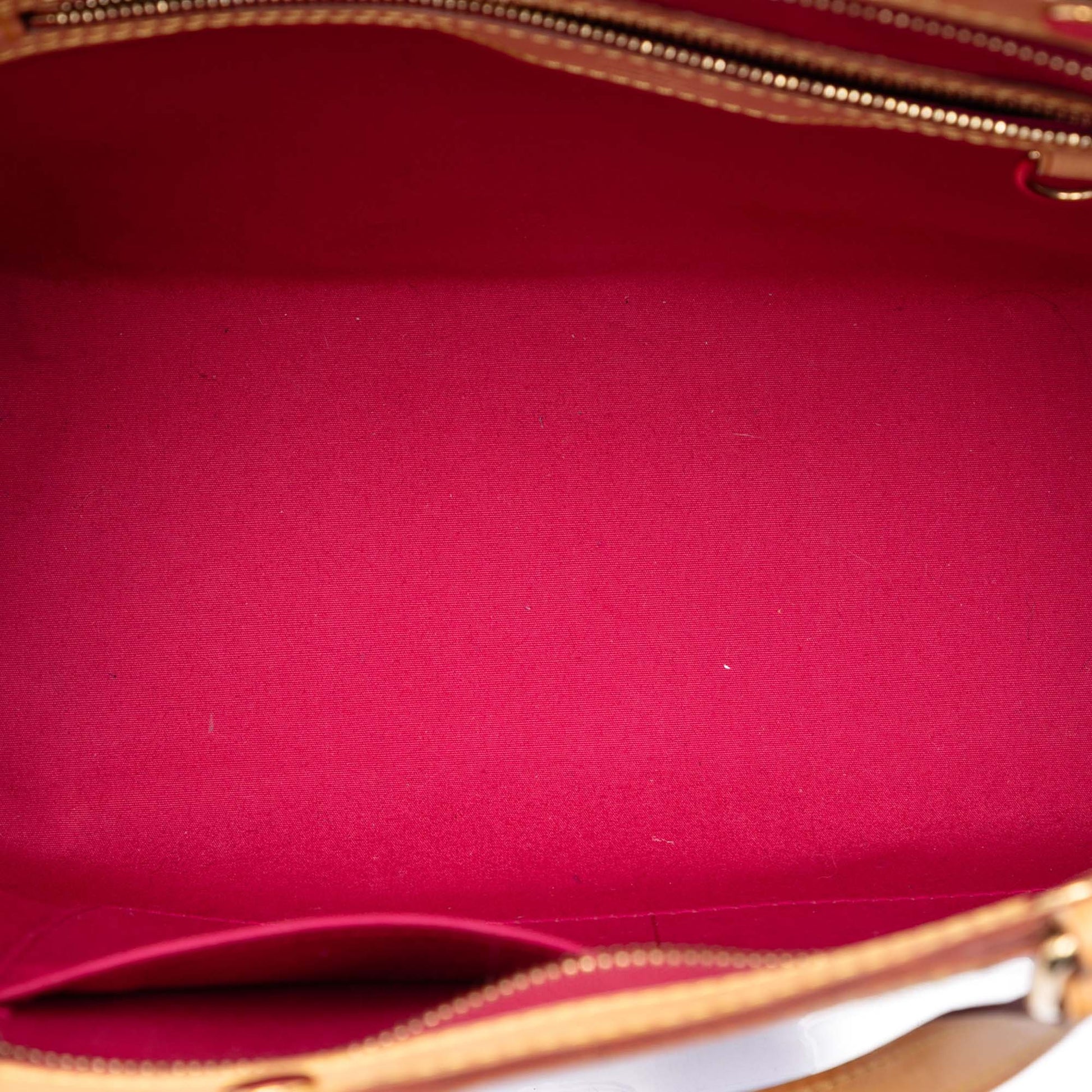 Louis Vuitton Monogram Vernis Brea MM
