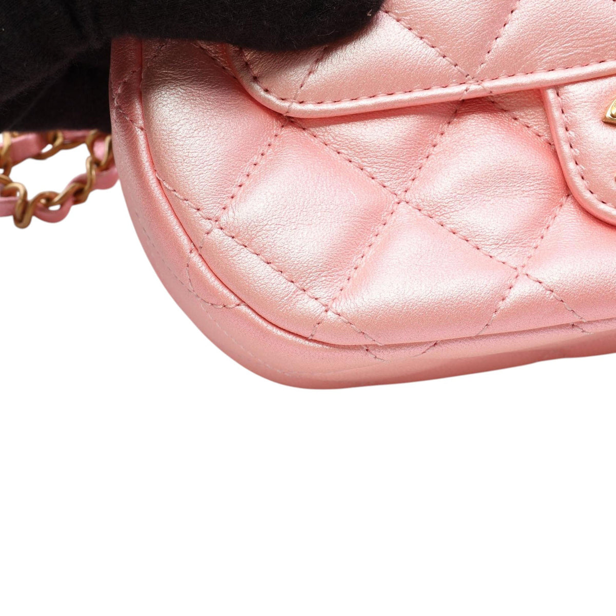 Chanel CC Quilted Iridescent Lambskin Top Handle Bag — Pink