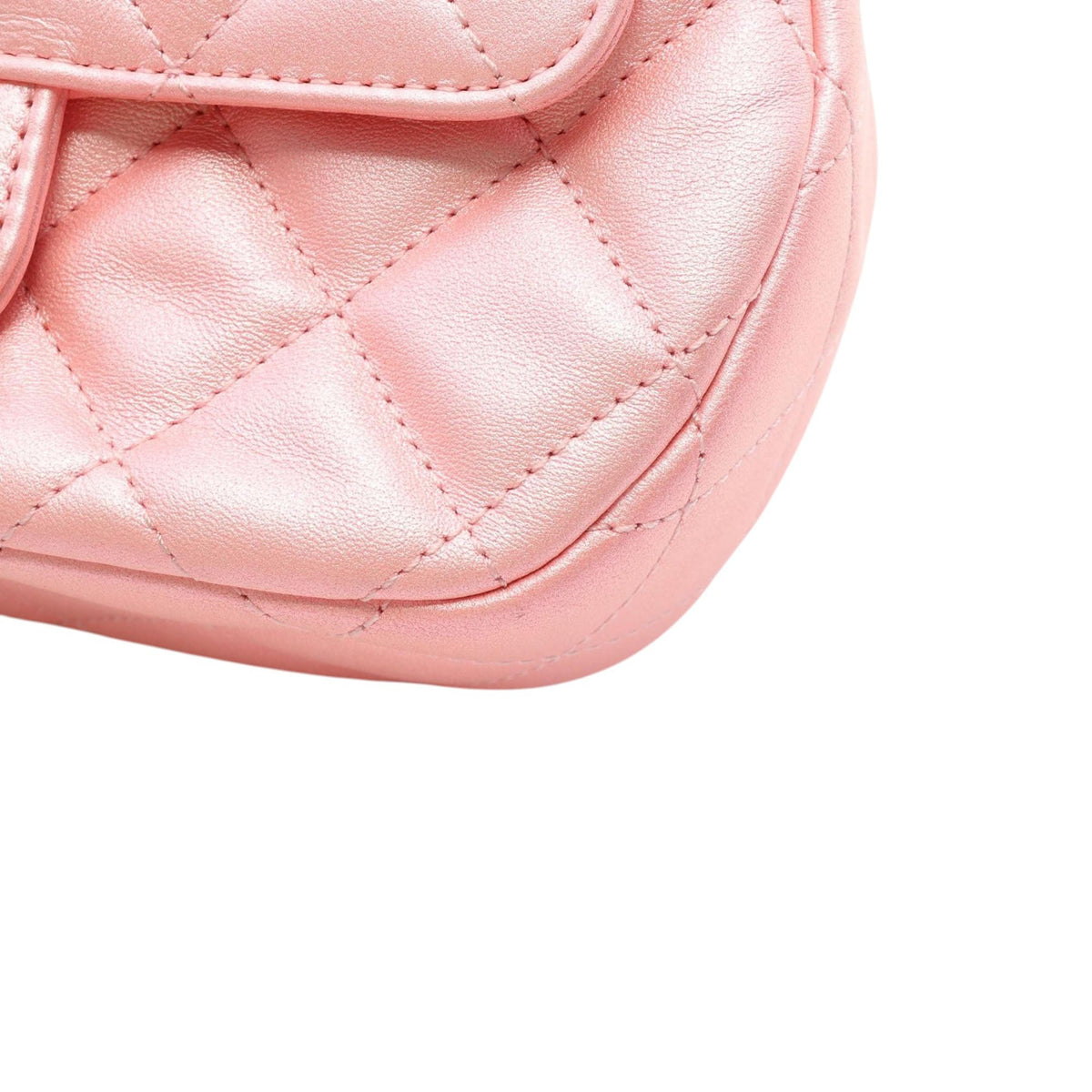 Chanel CC Quilted Iridescent Lambskin Top Handle Bag — Pink