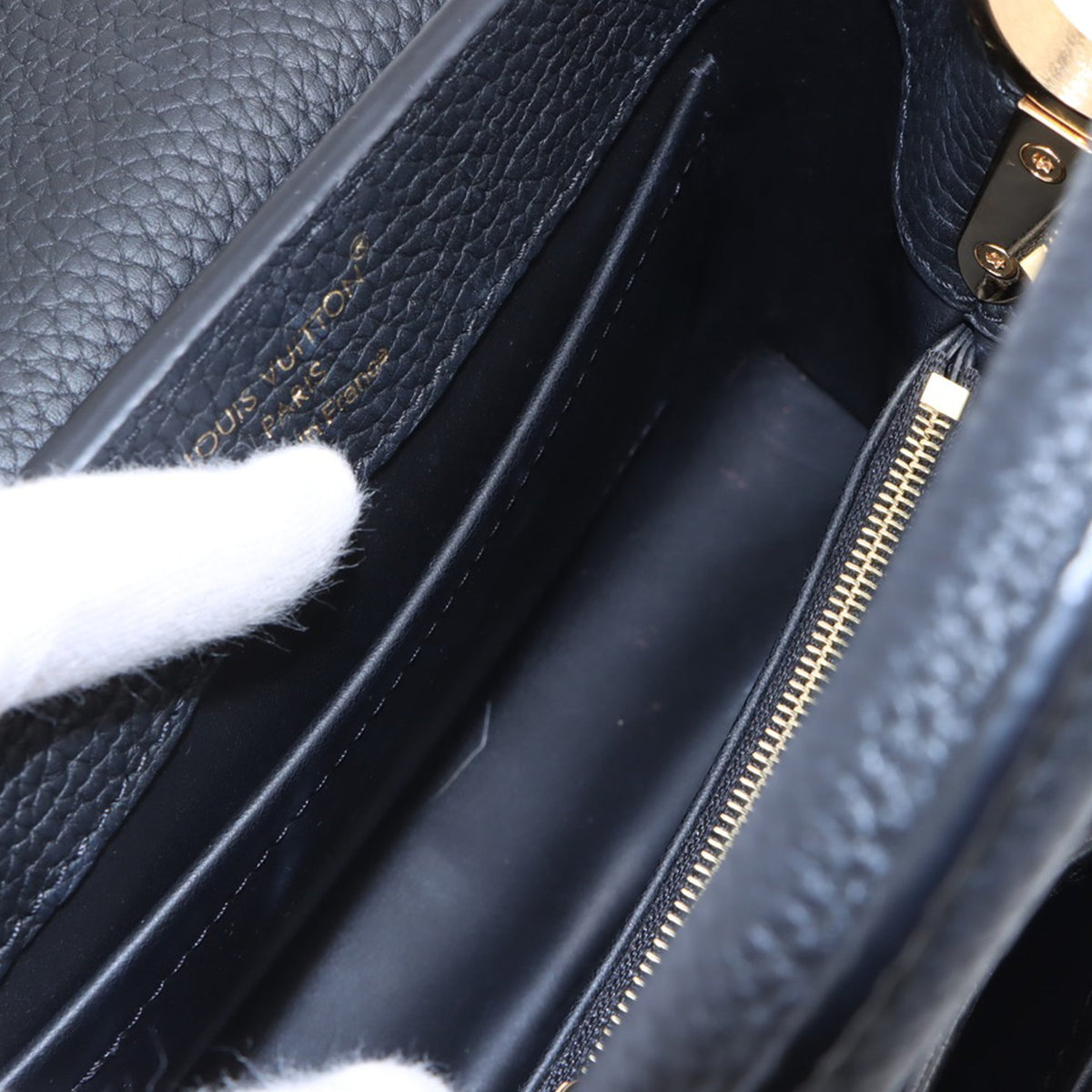 Louis Vuitton Small Taurillon Capucines — Black