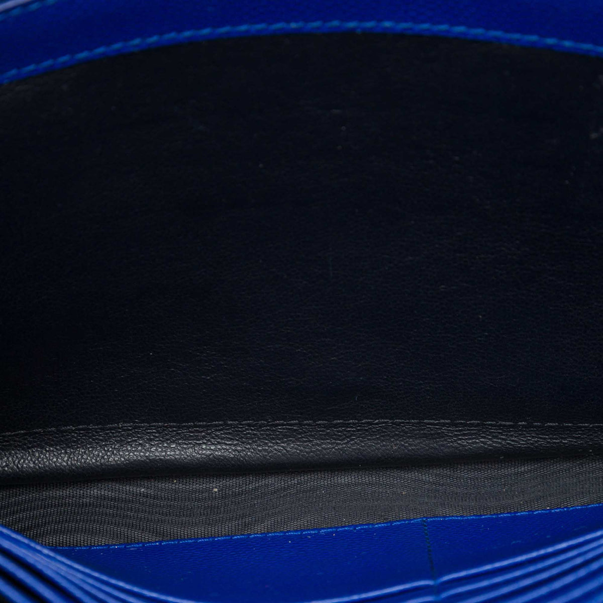 Saint Laurent Grain De Poudre Chevron Monogram Envelope Chain Wallet