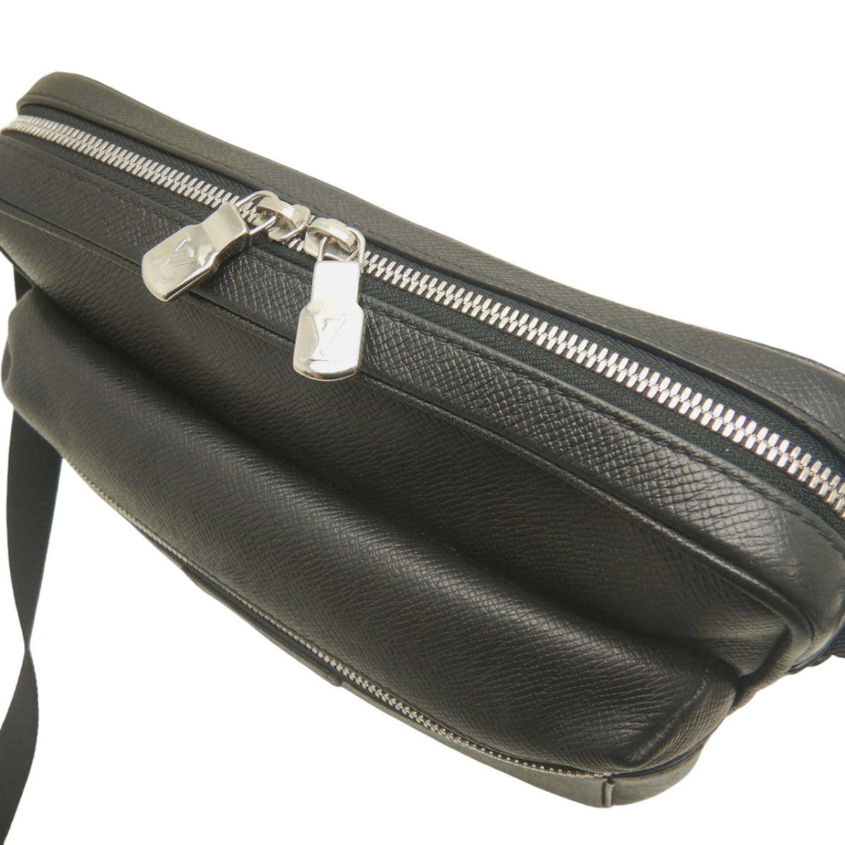Louis Vuitton Monogram Taigarama Outdoor Messenger