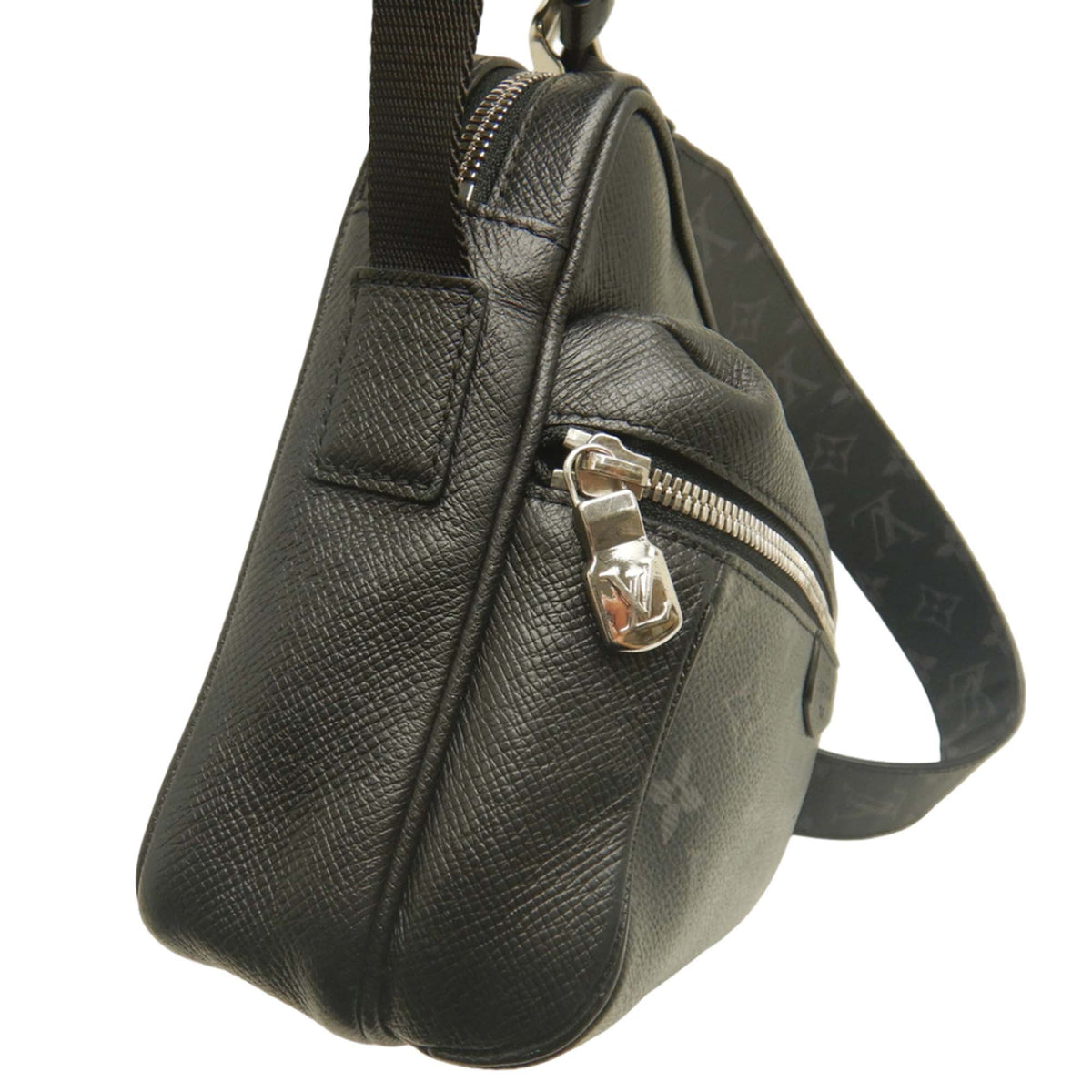 Louis Vuitton Monogram Taigarama Outdoor Messenger