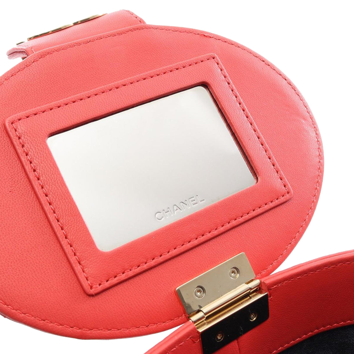 Chanel CC Lambskin Elegant Chain Vanity Case