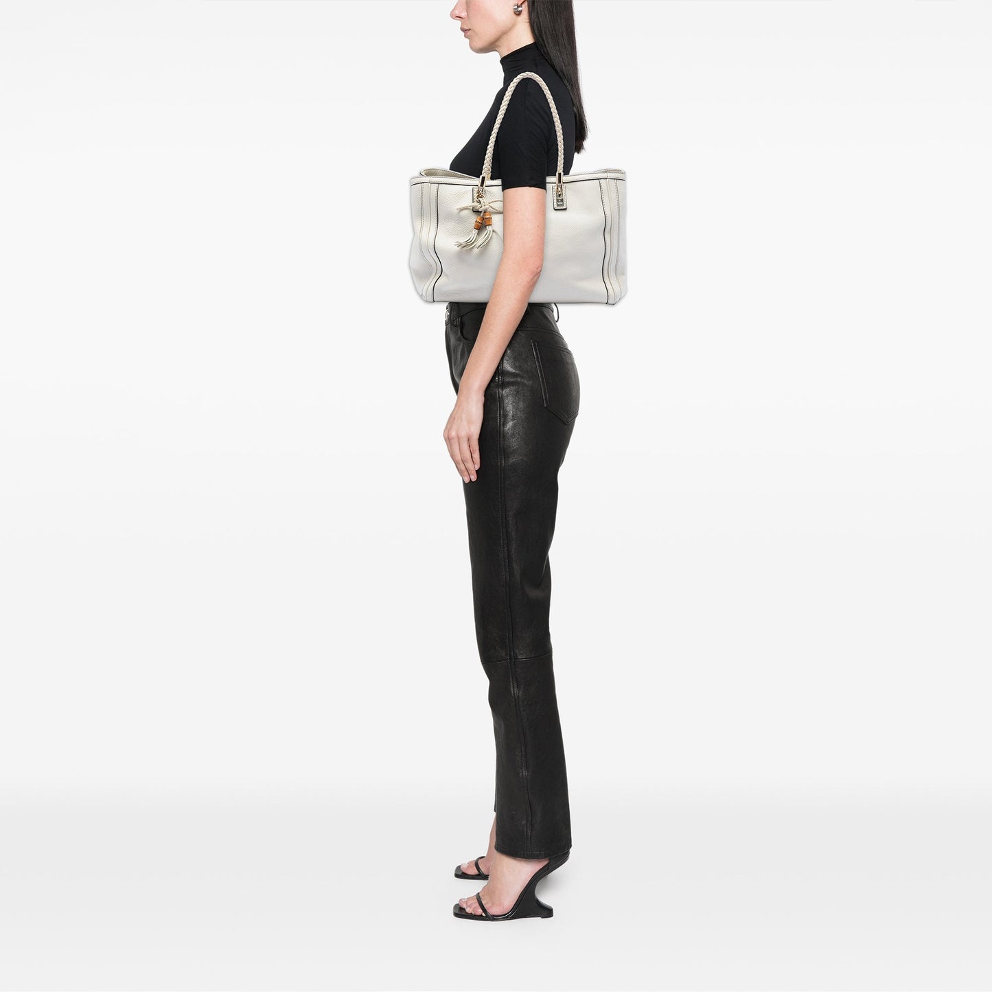 Medium Leather Bella Tote