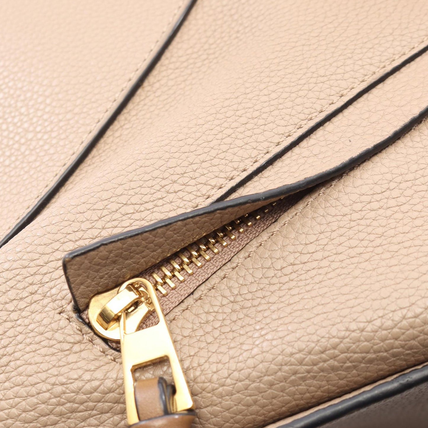 LOEWE Medium Grained Calfskin Hammock Satchel