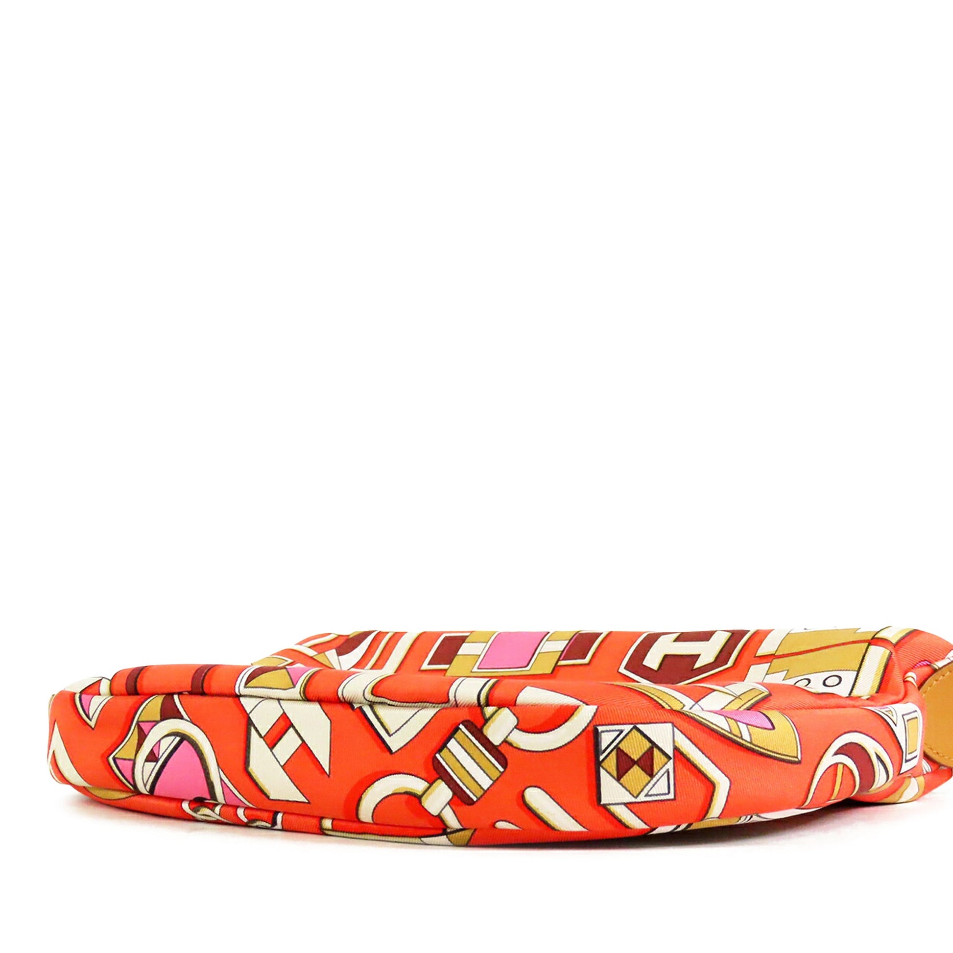 Hermès Silk and Swift Carre En Boucles Sursoie To Go Pouch
