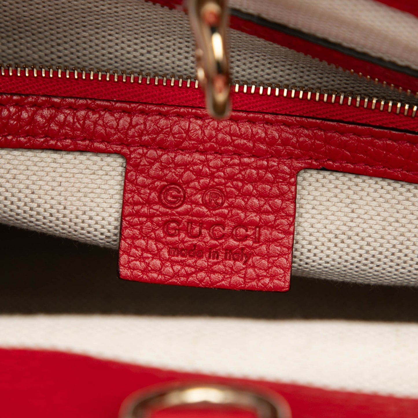 Gucci Medium Leather Soho Chain Tote