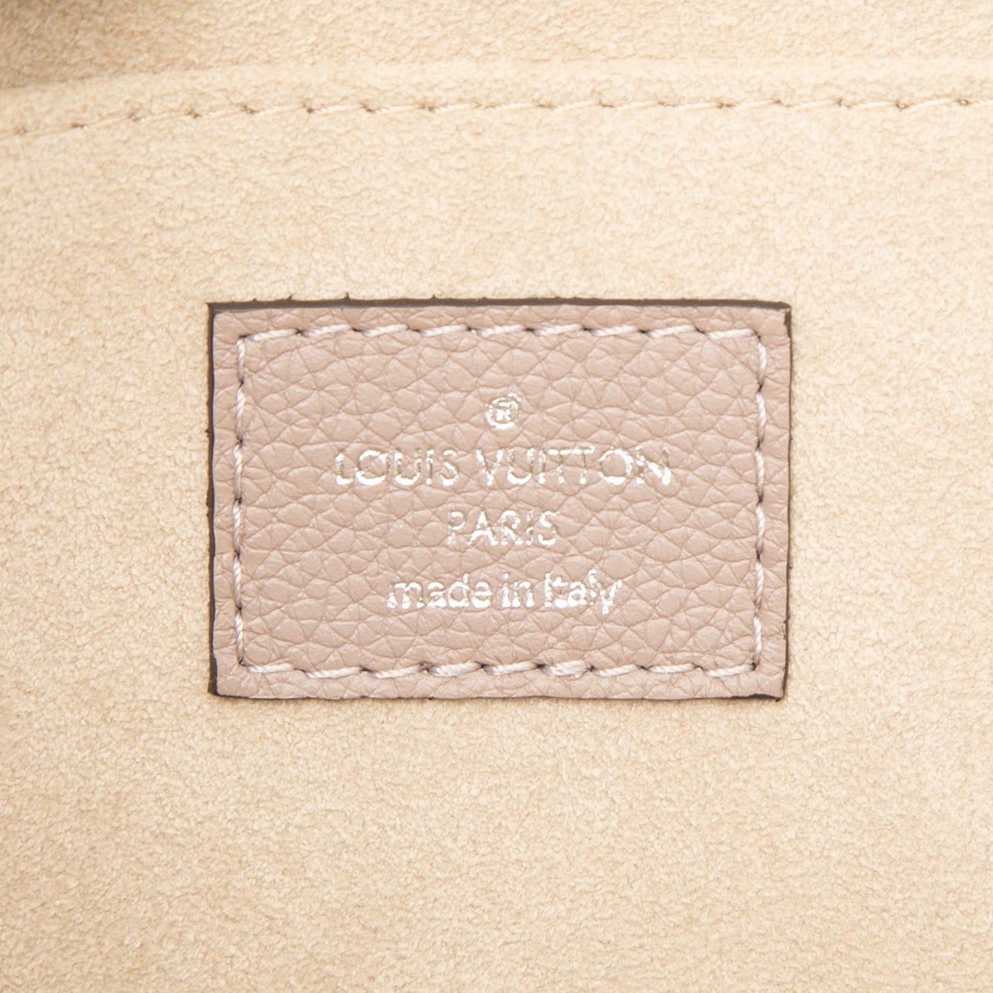Louis Vuitton Taurillon Pochette Jour PM