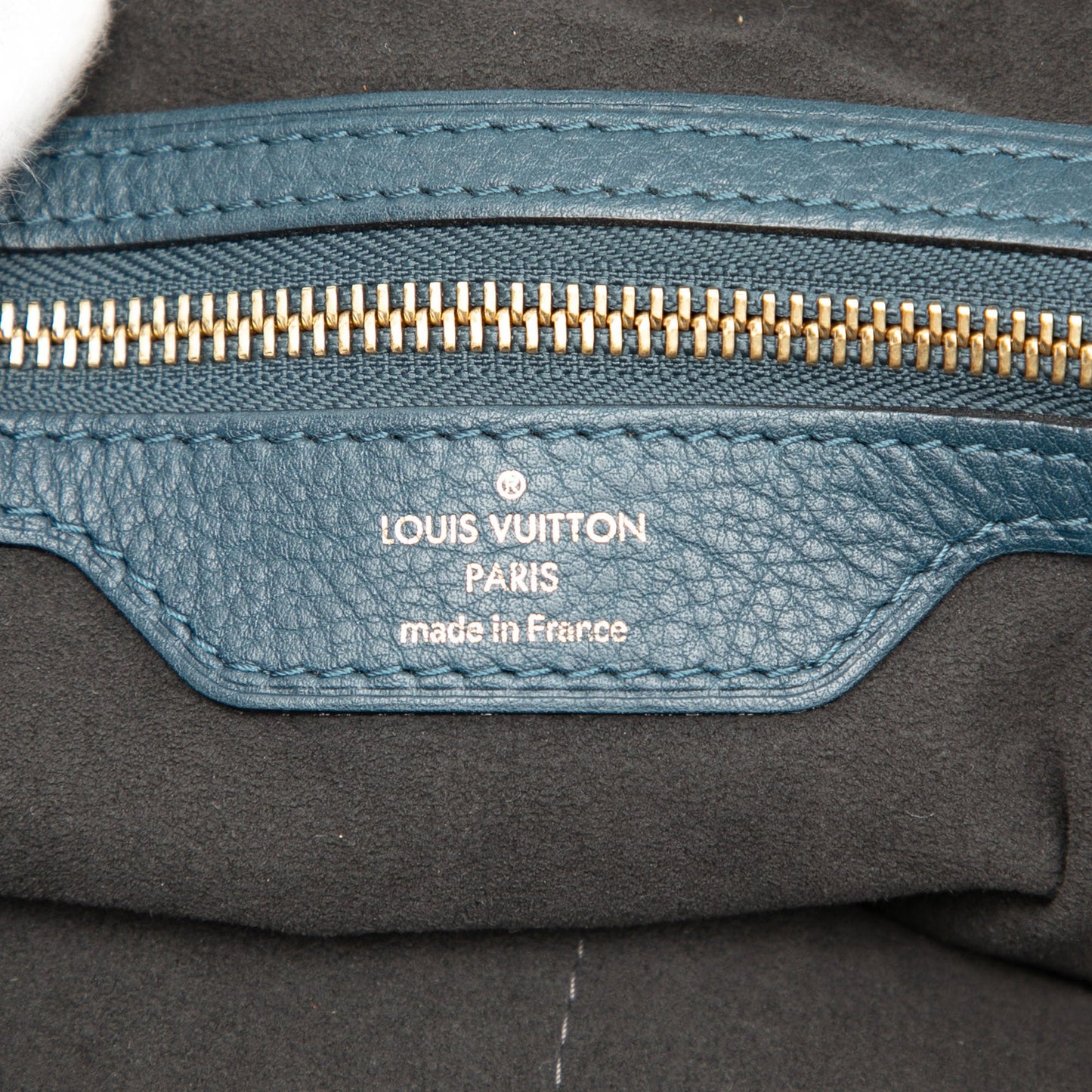 Louis Vuitton Monogram Mahina Cirrus MM
