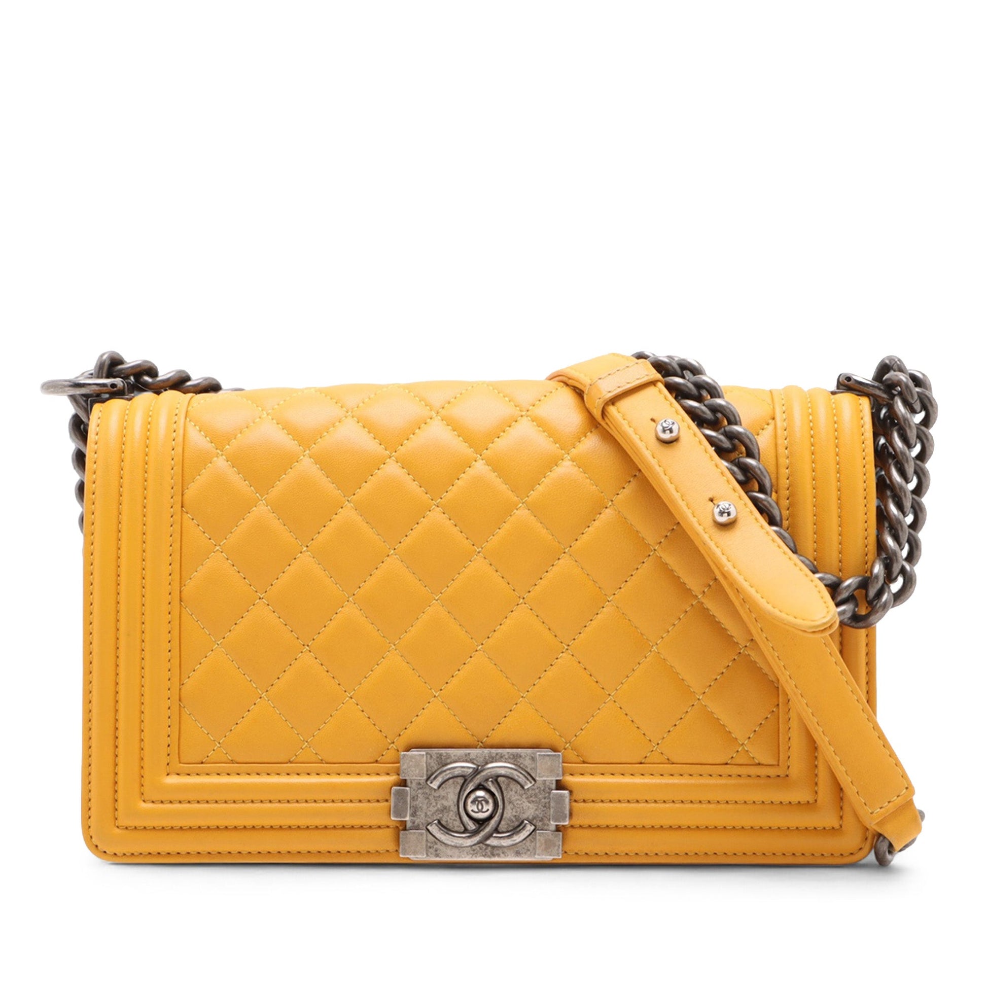 Chanel Old Medium Quilted Lambskin Boy Flap