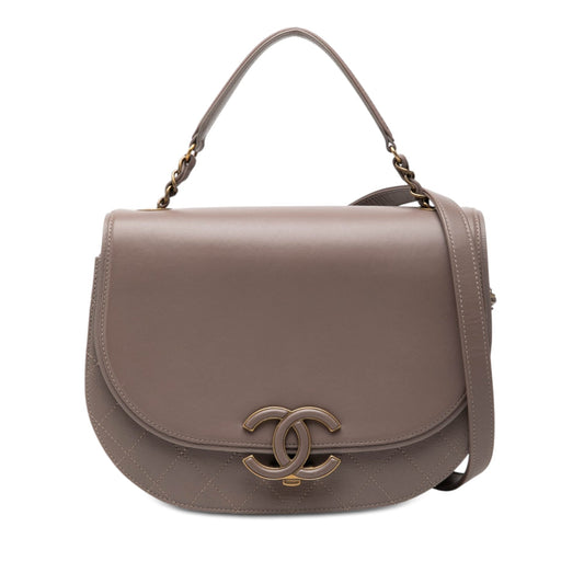 Chanel Medium Shiny Calfskin and Quilted Goatskin Coco Curve Flap