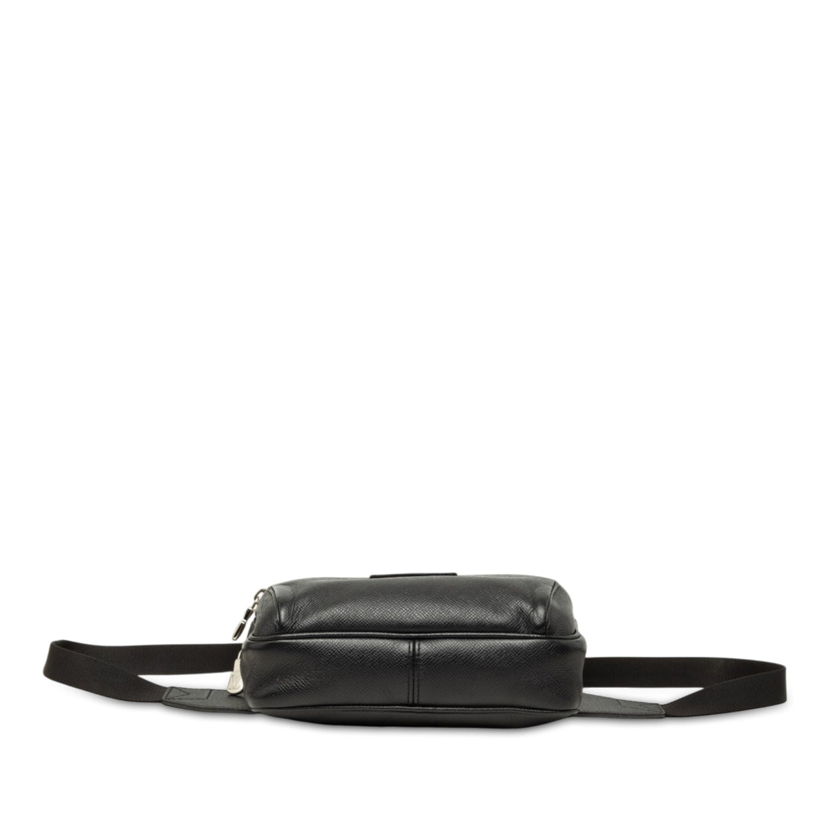 Louis Vuitton Taiga Outdoor Bumbag