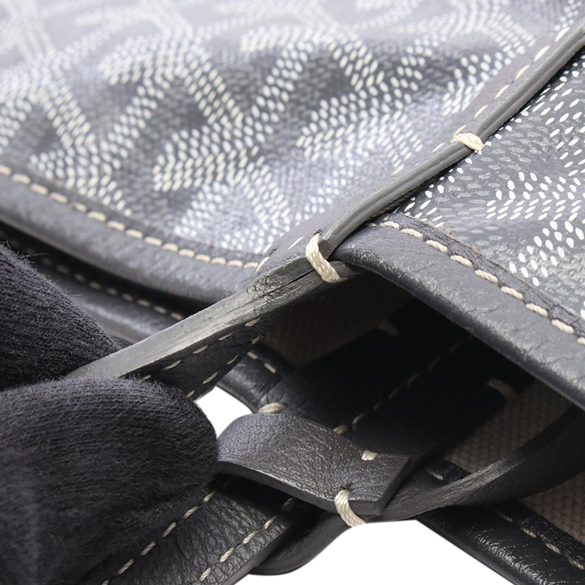 Goyard Goyardine Saint Louis GM — Gray