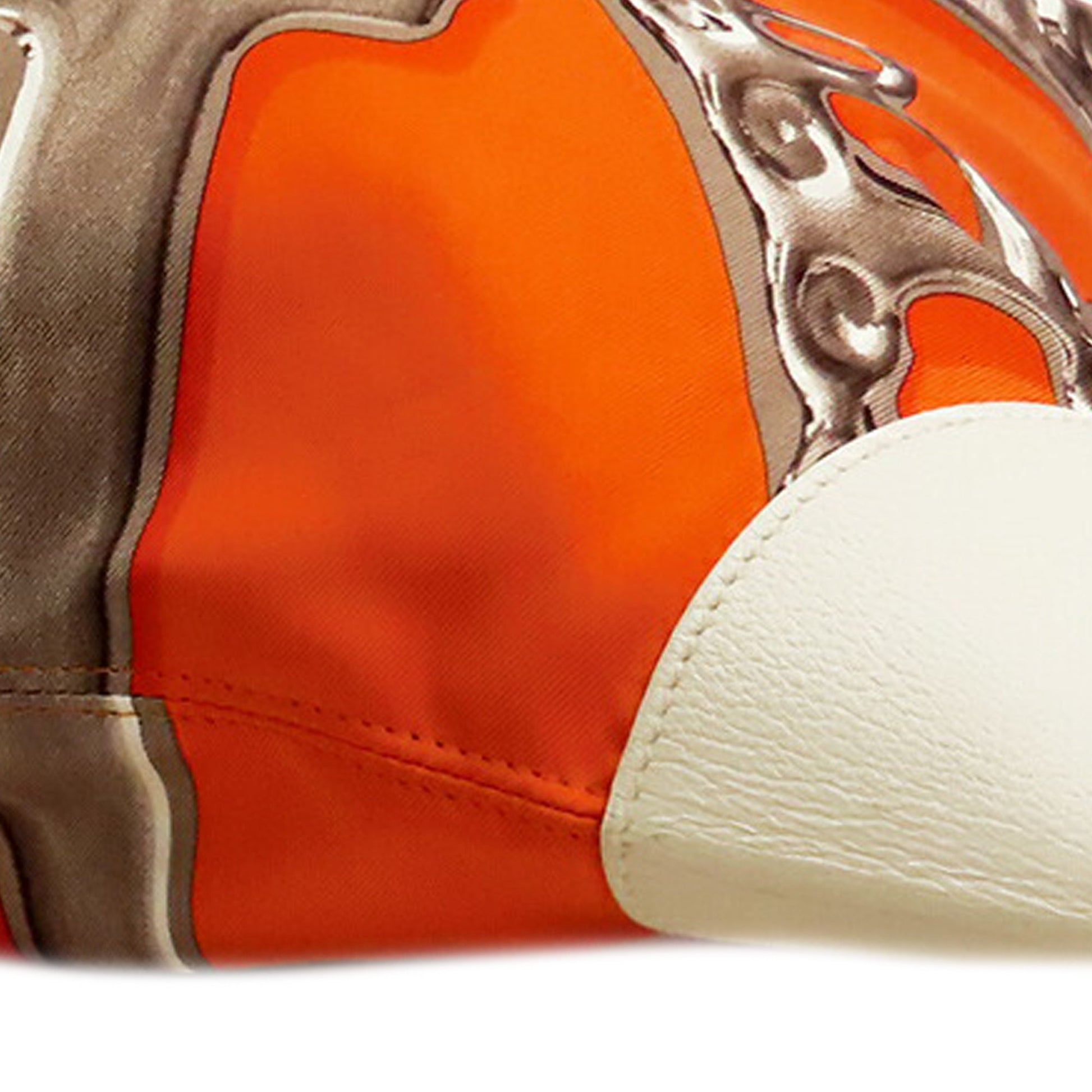 Hermès Silk and Barenia Vif Argent Silky City 38