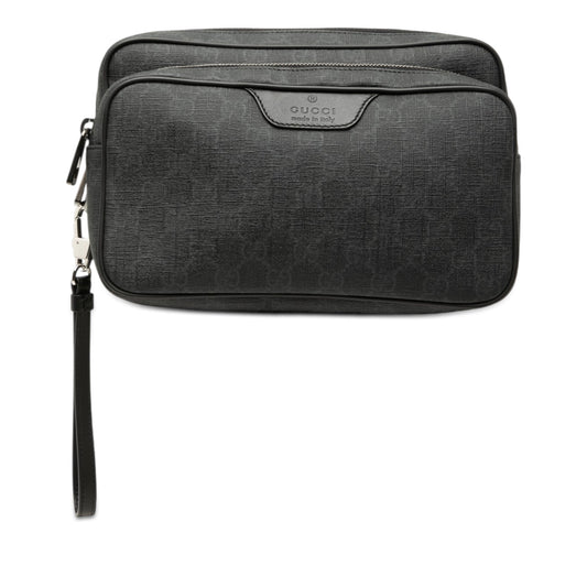 Gucci GG Supreme Clutch