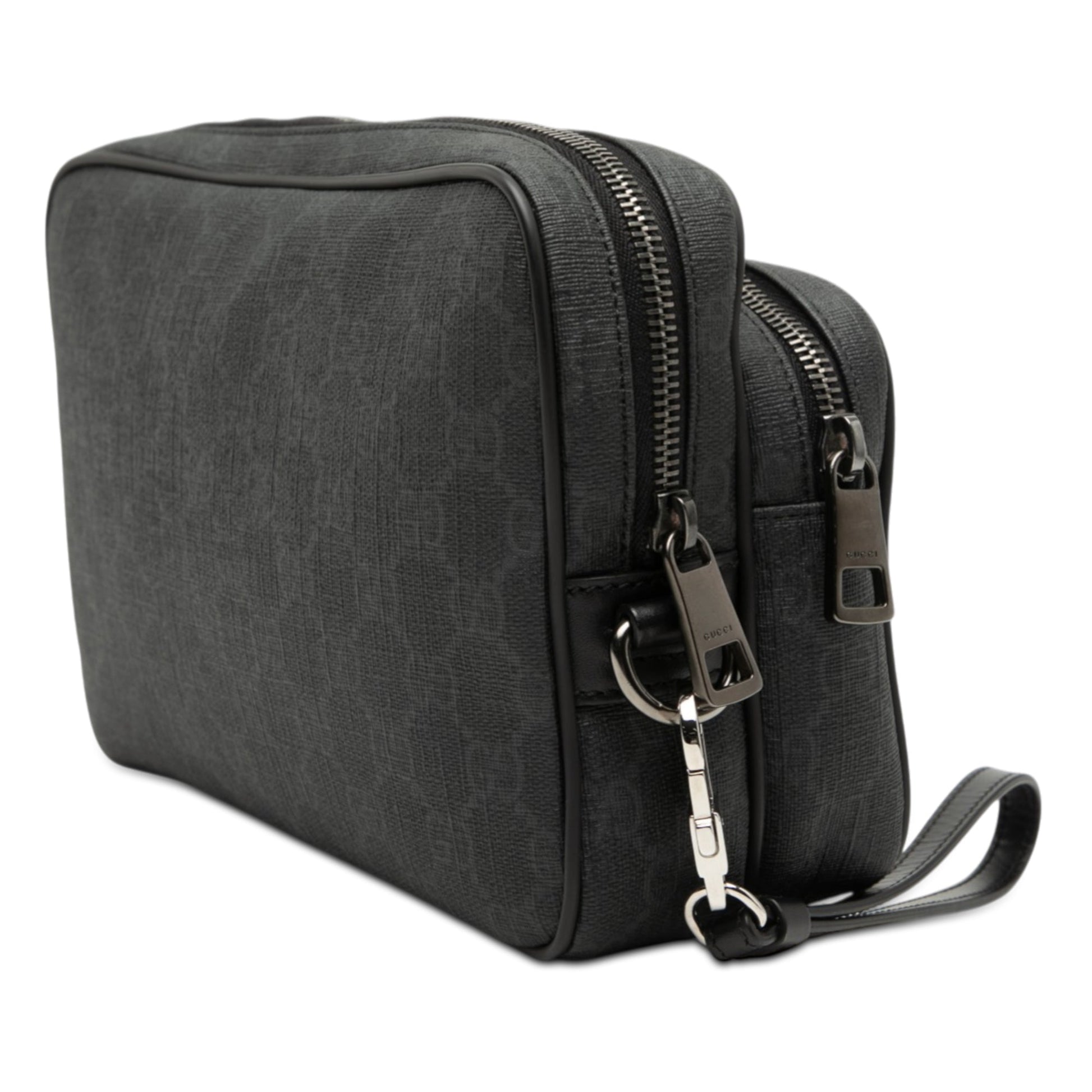 Gucci GG Supreme Clutch
