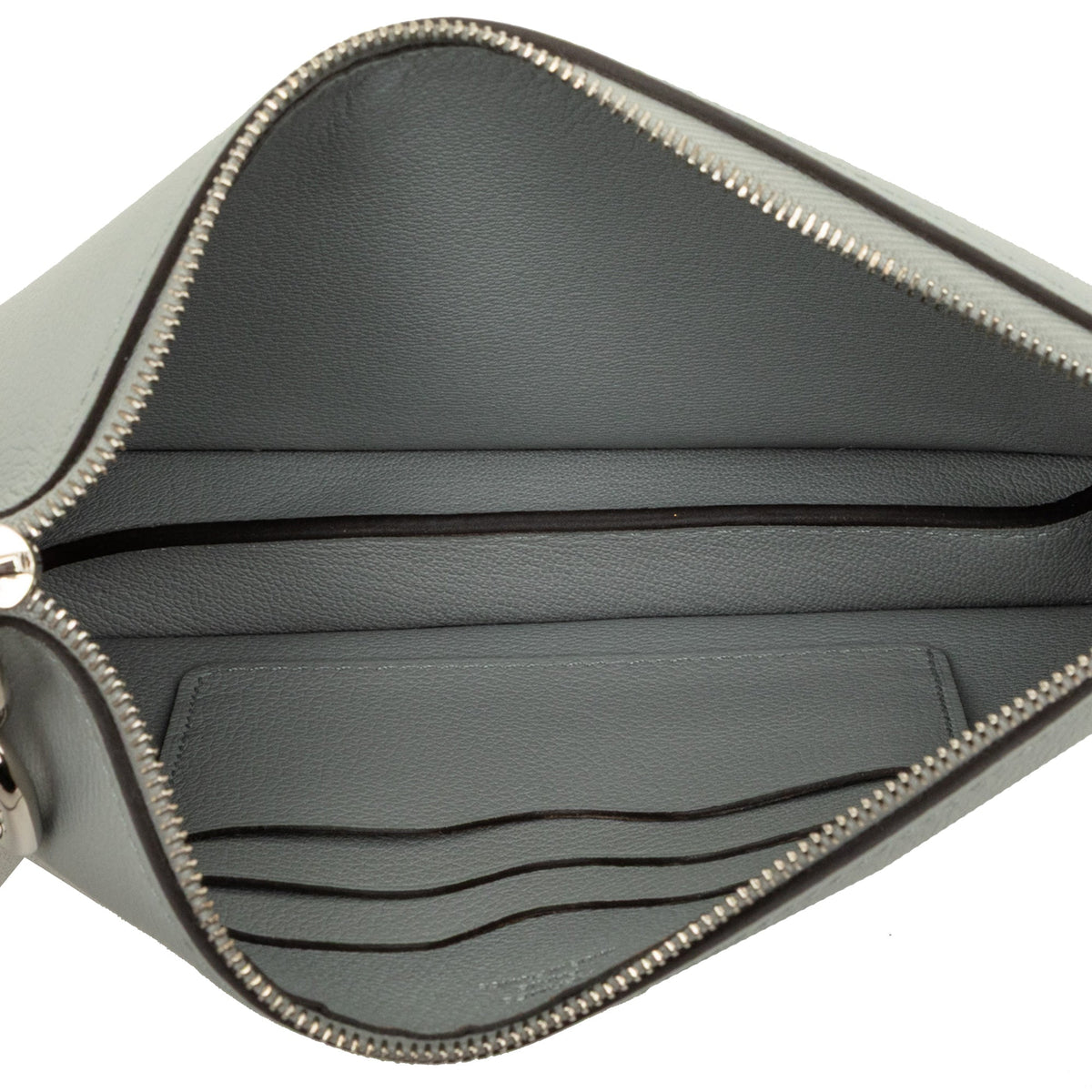 Hermès Evercolor Zipengo Chain D Ancre To Go Pouch — Gray
