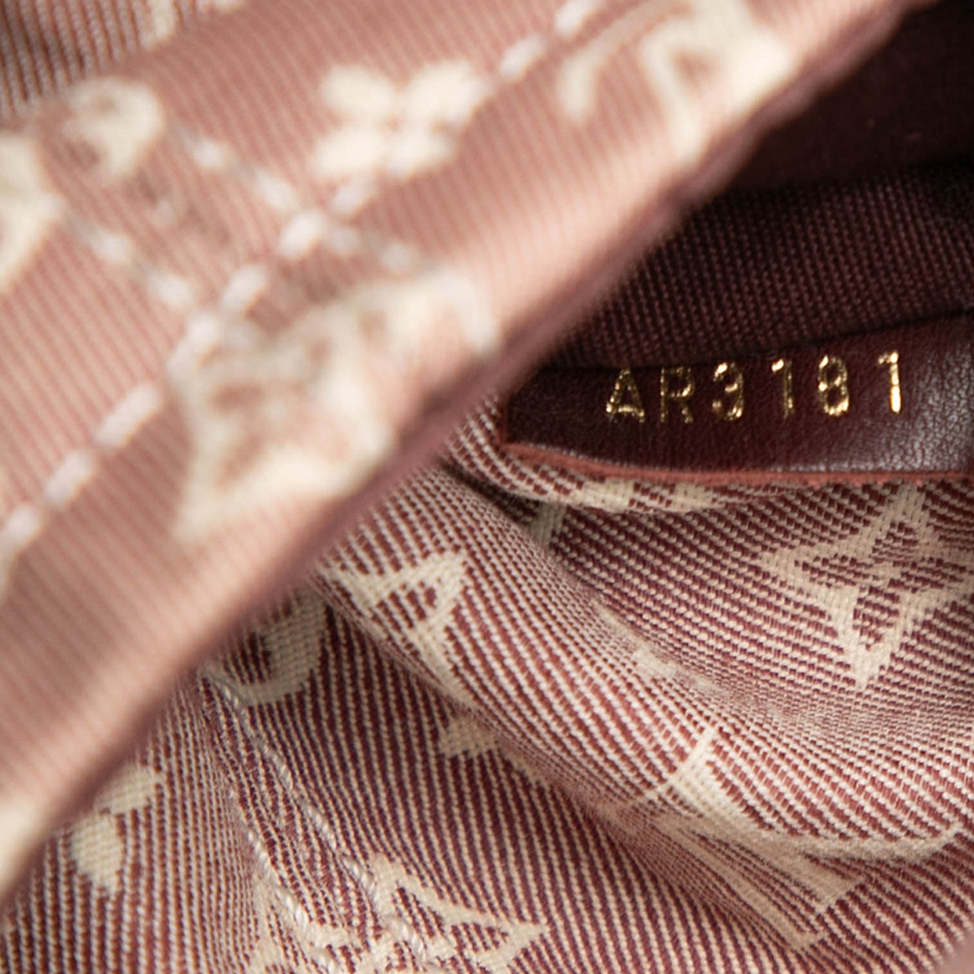 Louis Vuitton Monogram Idylle Romance