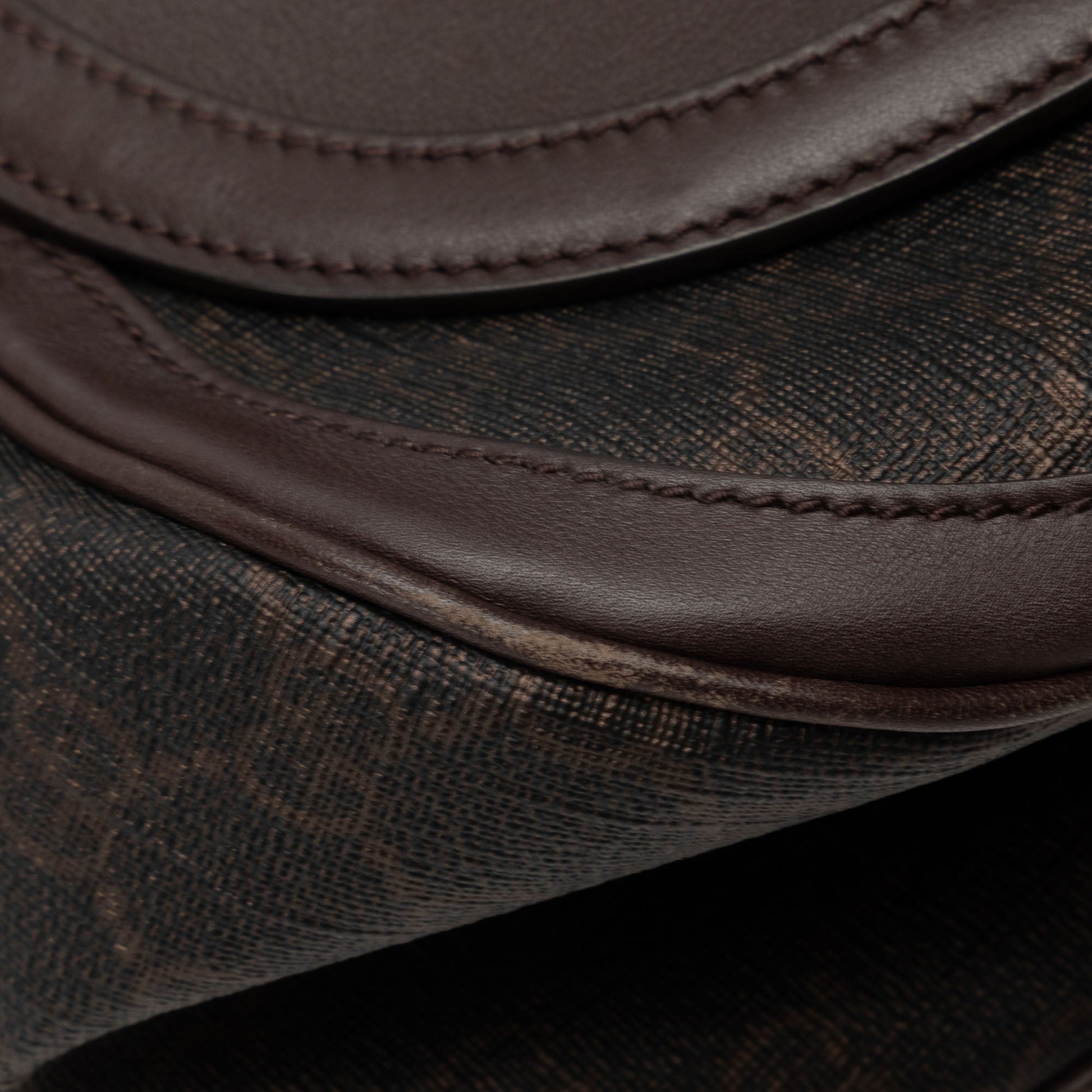 Gucci GG Supreme Stirrup Crossbody