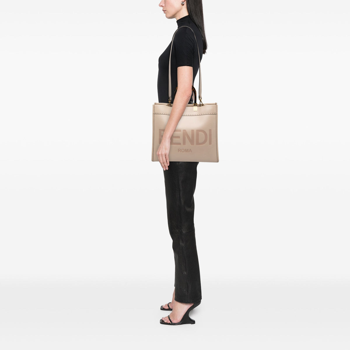 Fendi Medium Leather Sunshine Shopper Tote — Beige