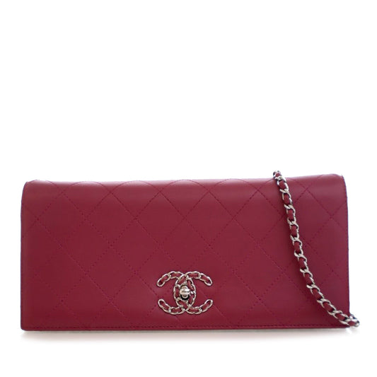 Chanel Quilted Lambskin 19 Clutch on Chain