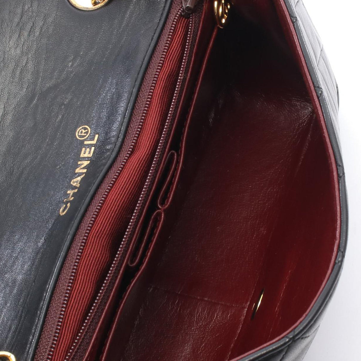 Chanel CC Quilted Lambskin Turnlock Full Single Flap — Black