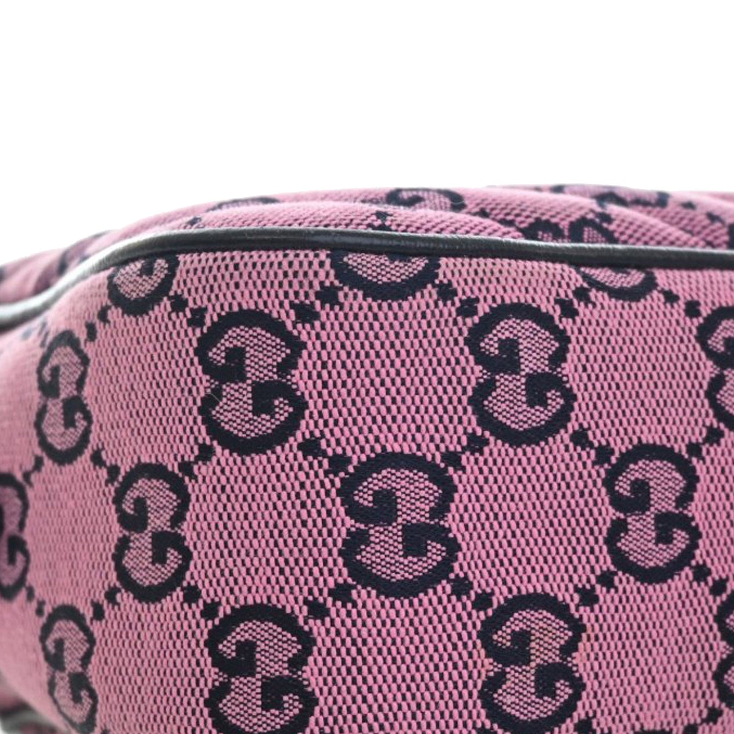Small GG Marmont Matelasse GG Canvas Crossbody
