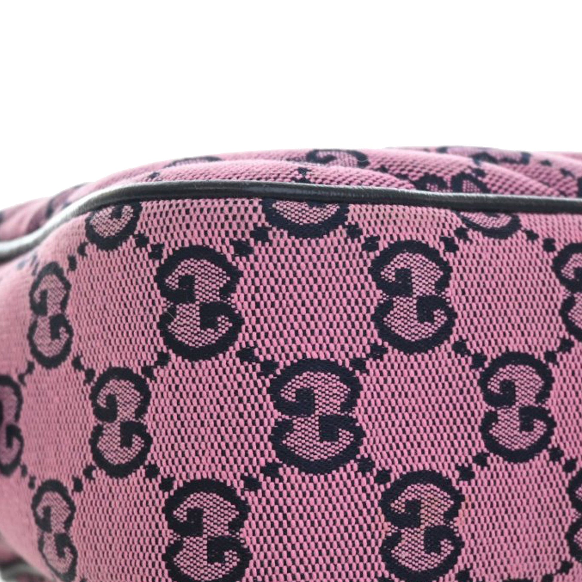 Small GG Marmont Matelasse GG Canvas Crossbody