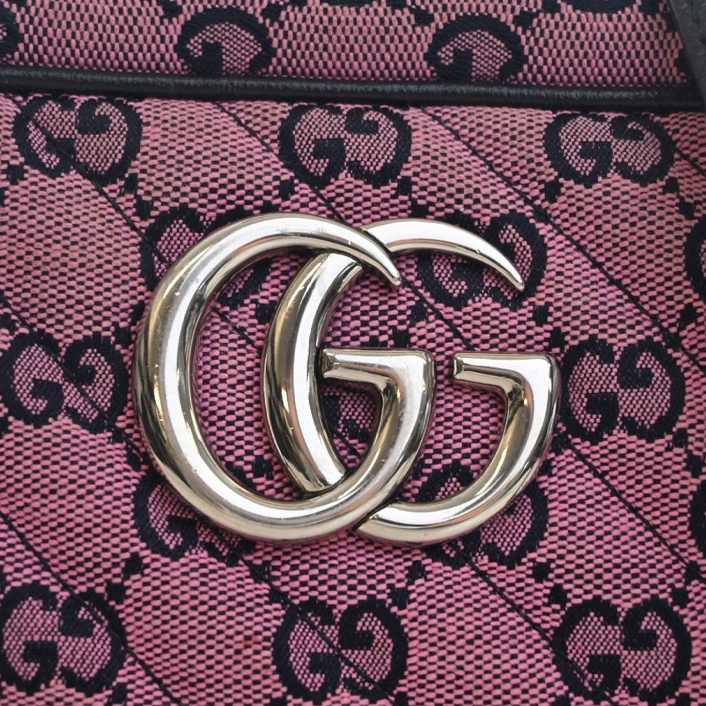 Small GG Marmont Matelasse GG Canvas Crossbody