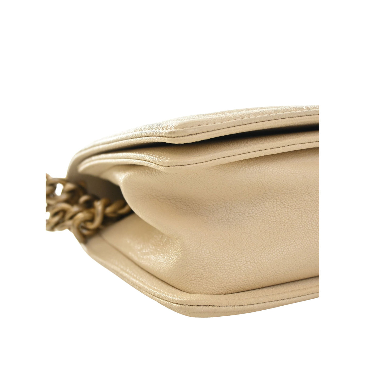 Chanel Old Medium Quilted Caviar Boy Flap — White
